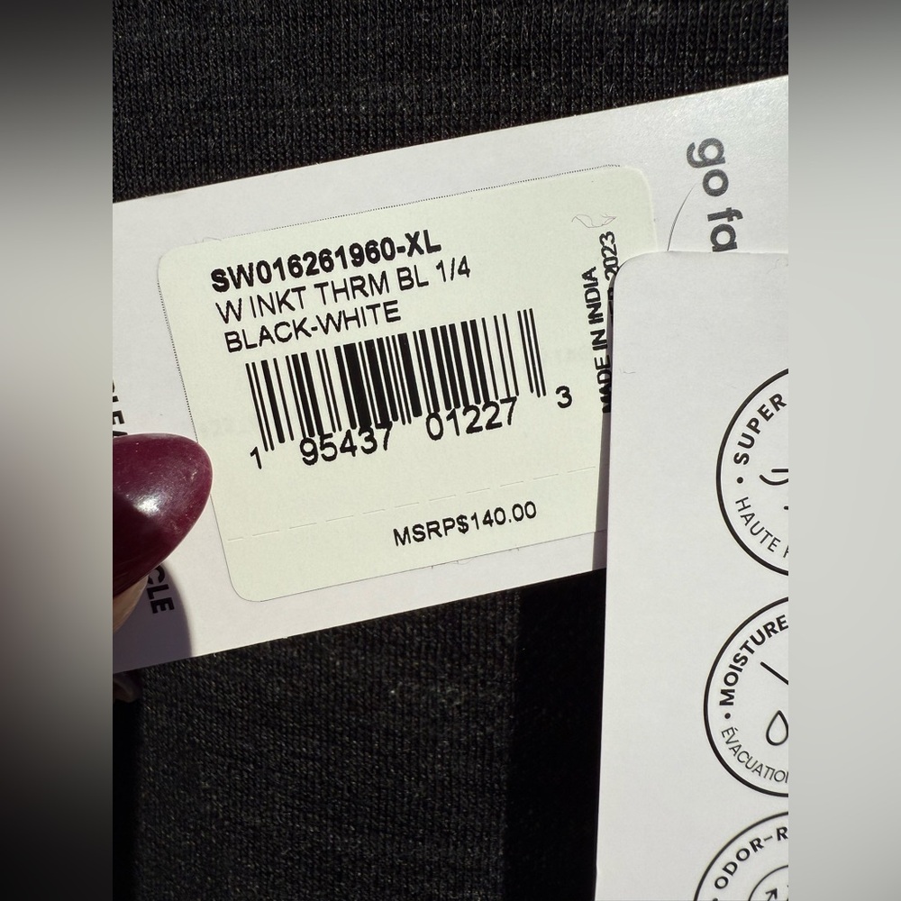 NWT Smartwool Women’s Intraknit Thermal Merino Crew Base Layer Top - Picture 6 of 8
